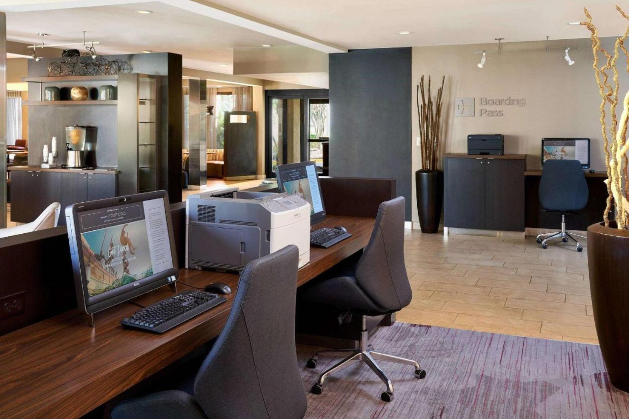 Sonesta Select Miami Lakes Kültér fotó
